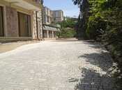 Satılır 5 otaqlı həyət evi/bağ evi 340 m², Badamdar q., photo 2 from 8