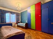 Satılır 3 otaqlı köhnə tikili 90 m², 8 Noyabr m., photo 6 from 8