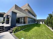Elan №5928602 - Bakı, Novxanı q., 5 otaqlı, 300 m²