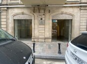 Объявление №5929425 - Баку, м. Сахил, 300 м²