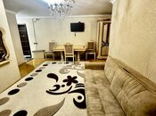 Продаётся 2-комн. вторичка 46 м², м. Кара Караев, photo 2 from 6