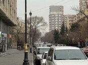 Elan №5931370 - Bakı, 28 May m., 570 m²