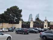 Satılır 3 otaqlı köhnə tikili 85 m², Elmlər Akademiyası m., photo 1 from 8