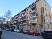 Elan №5933256 - Bakı, Nizami m., 3 otaqlı, 65 m², 2/5 mərtəbə