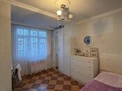 Продаётся 4-комн. вторичка 80 м², м. Ази Асланов, photo 6 from 8