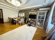 Satılır 3 otaqlı köhnə tikili 135 m², Nərimanov r., photo 2 from 8