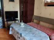 Satılır 2 otaqlı köhnə tikili 55 m², Memar Əcəmi m., photo 2 from 8