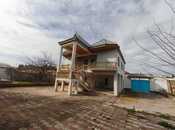 Satılır 5 otaqlı həyət evi/bağ evi 200 m², Novxanı q., photo 1 from 8