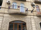 Elan №5934833 - Bakı, İçəri Şəhər m., 2 otaqlı, 70 m², 2/3 mərtəbə