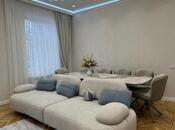 Elan №5935987 - Bakı, 28 May m., 3 otaqlı, 102 m², 2/5 mərtəbə