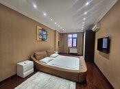 4 otaqlı yeni tikili - 28 May m. - 170 m²
