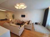 Сдаётся 3-комн. новостройка 120 м², м. 8 ноября, photo 2 from 8