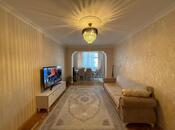 Satılır 3 otaqlı köhnə tikili 85 m², Xalqlar Dostluğu m., photo 2 from 8