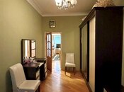 Продаётся 3-комн. вторичка 90 м², м. Кара Караев, photo 6 from 8