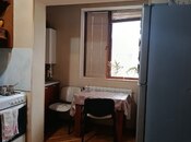 Satılır 2 otaqlı köhnə tikili 60 m², Nizami m., photo 6 from 8