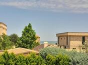 7 otaqlı həyət evi/bağ evi - Novxanı q. - 300 m²
