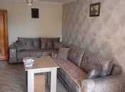 Продаётся 2-комн. вторичка 42 м², м. Кара Караев, photo 4 from 8