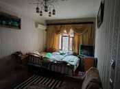 Satılır 2 otaqlı köhnə tikili 65 m², Massiv V q., photo 4 from 6