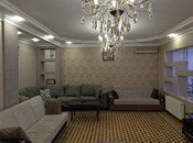 İcarəyə verilir 3 otaqlı köhnə tikili 105 m², Azadlıq Prospekti m., photo 2 from 8