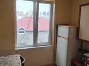 Продаётся 2-комн. вторичка 45 м², м. Иншаатчылар, photo 6 from 8