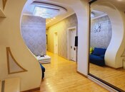 Elan №5939518 - Bakı, 8 Noyabr m., 3 otaqlı, 134 m², 10/17 mərtəbə