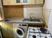 Satılır 1 otaqlı köhnə tikili 32 m², Elmlər Akademiyası m., photo 4 from 8