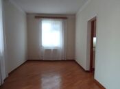 Satılır 6 otaqlı həyət evi/bağ evi 320 m², Qaraçuxur q., photo 7 from 8