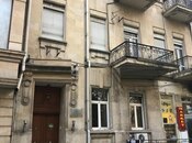 Elan №5941559 - Bakı, Sahil m., 4 otaqlı, 125 m², 2/4 mərtəbə