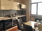 Продаётся 3-комн. новостройка 130 м², м. Элмляр Академиясы, photo 5 from 8