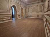 Elan №5942071 - Bakı, Sahil m., 4 otaqlı, 220 m², 2/4 mərtəbə