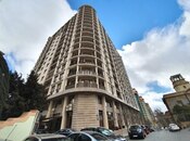 Объявление №5942165 - Баку, м. 28 мая, 3-комн., 175 м², 9/20 этаж