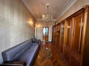 Satılır 2 otaqlı köhnə tikili 55 m², Sahil m., photo 2 from 8