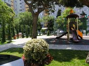 Satılır 2 otaqlı köhnə tikili 70 m², Gənclik m., photo 1 from 8