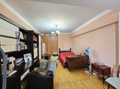 Satılır 3 otaqlı köhnə tikili 90 m², İnşaatçılar m., photo 7 from 8