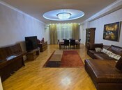 Elan №5944117 - Bakı, Şah İsmayıl Xətai m., 4 otaqlı, 139 m², 11/18 mərtəbə