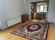Сдаётся 2-комн. вторичка 45 м², м. Кара Караев, photo 1 from 8