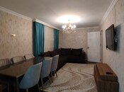 Satılır 3 otaqlı köhnə tikili 70 m², İnşaatçılar m., photo 1 from 8