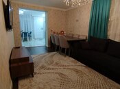 Satılır 3 otaqlı köhnə tikili 70 m², İnşaatçılar m., photo 2 from 8