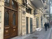 Elan №5947502 - Bakı, Sahil m., 1 otaqlı, 35 m², 1/3 mərtəbə