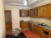 Satılır 4 otaqlı həyət evi/bağ evi 198 m², Şərq q., photo 3 from 8