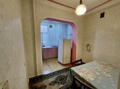 Satılır 3 otaqlı köhnə tikili 85 m², İnşaatçılar m., photo 5 from 8