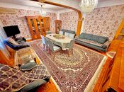 Продаётся 5-комн. вторичка 120 м², м. Кара Караев, photo 1 from 8