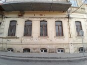 4 otaqlı köhnə tikili - İçəri Şəhər m. - 130 m²