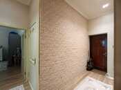 Продаётся 2-комн. новостройка 90 м², м. Низами, photo 2 from 8