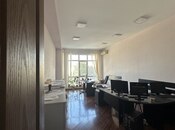 Продаётся 8-комн. офис 420 м², м. Иншаатчылар, photo 3 from 8