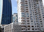 Объявление №5954044 - Баку, Хатаинский р., 3-комн., 145 м², 3/17 этаж