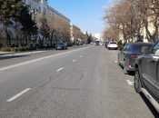 Продаётся 2-комн. вторичка 70 м², м. Элмляр Академиясы, photo 4 from 8