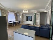 3-комн. новостройка - м. 28 мая - 132 м²