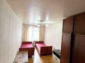Satılır 3 otaqlı köhnə tikili 70 m², İnşaatçılar m., photo 6 from 7