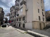 Satılır 3 otaqlı köhnə tikili 75 m², Elmlər Akademiyası m., photo 1 from 8